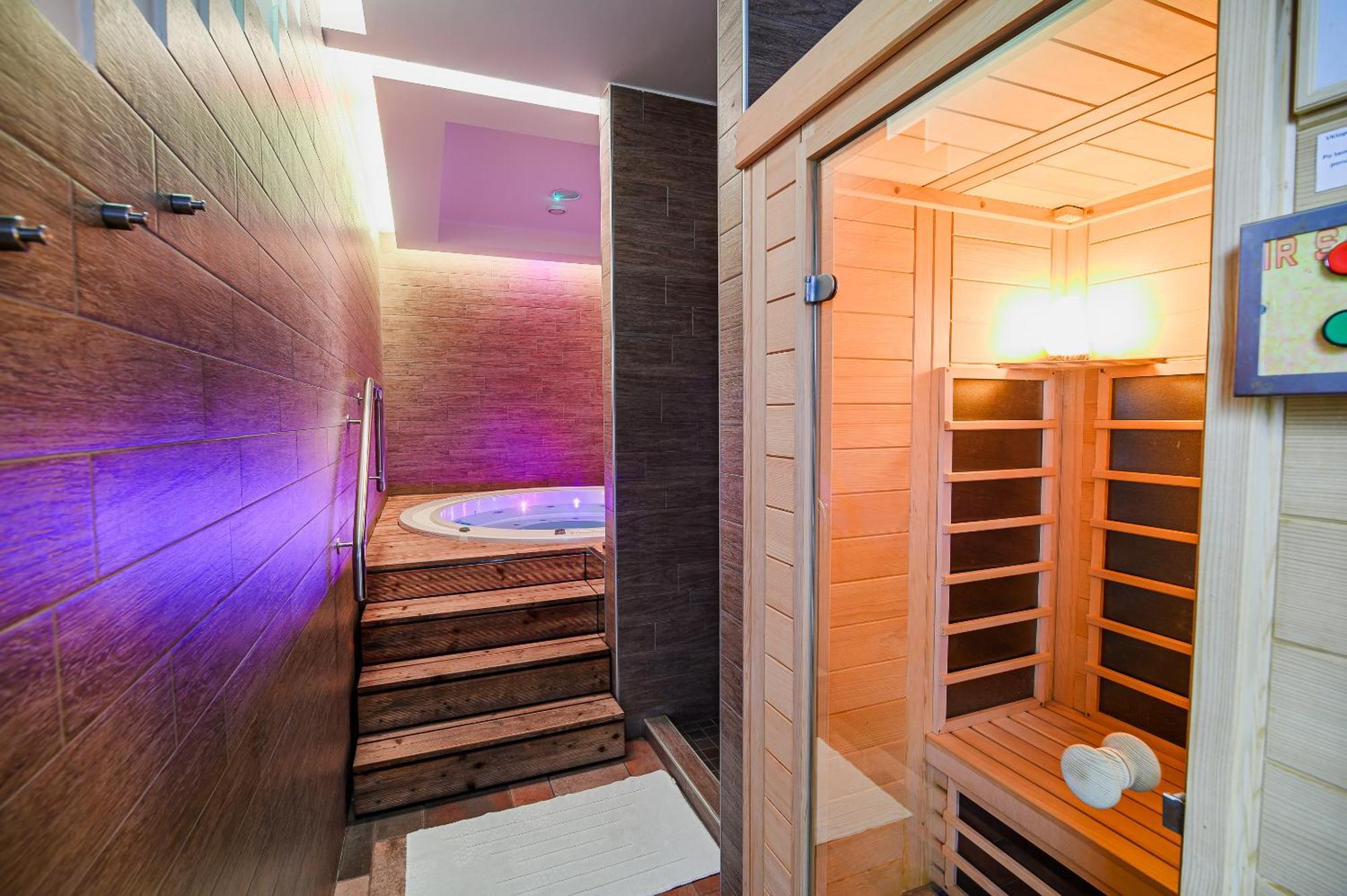 Glamping Maleric With Natural Pool Dragatuš Exteriér fotografie
